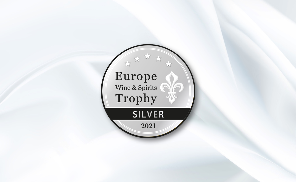 London Dry Gin URGROSSVATER gewinnt Europe Trophy